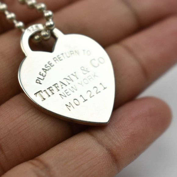TIFFANY & CO Sterling Silver Return to Necklace Full Heart Pendant 1009 - Picture 5 of 10